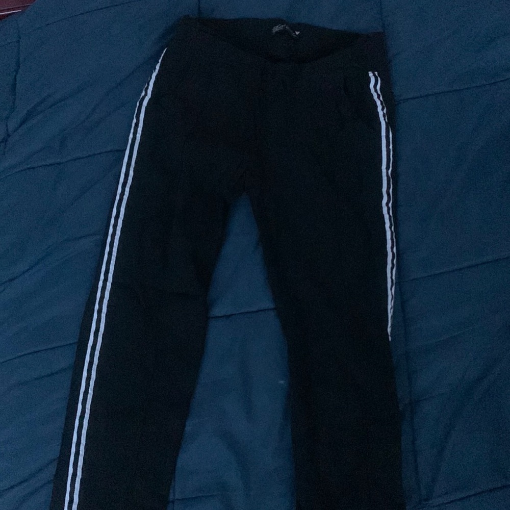 4 white striped black pants